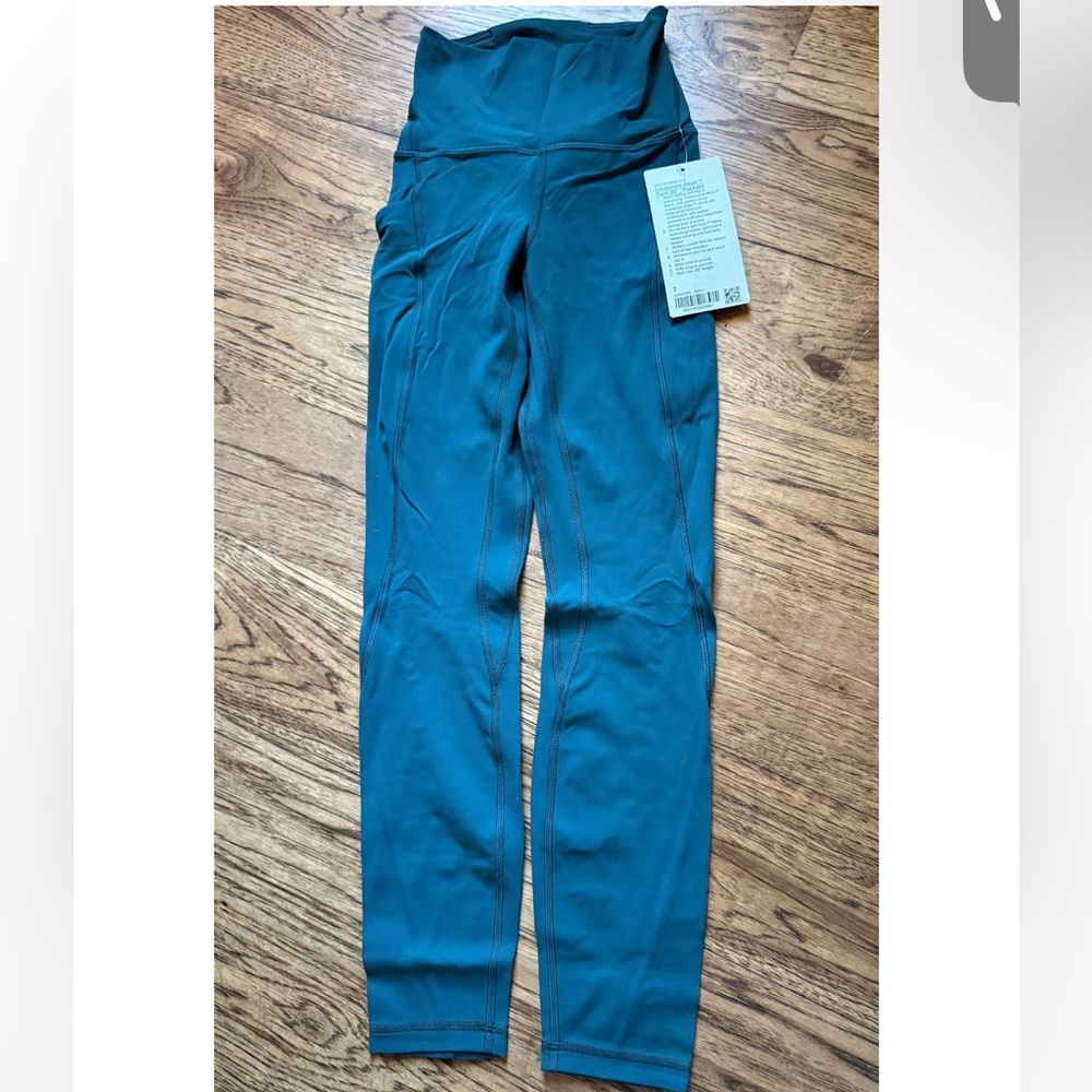 brand new lululemon Align Pant 25" *Pockets